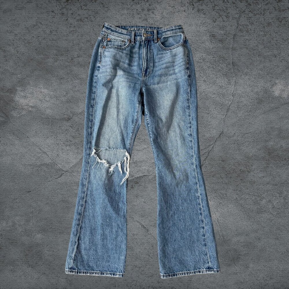 American Eagle High Rise 90s Flare Women's Jeans Distressed Size 4 Regular